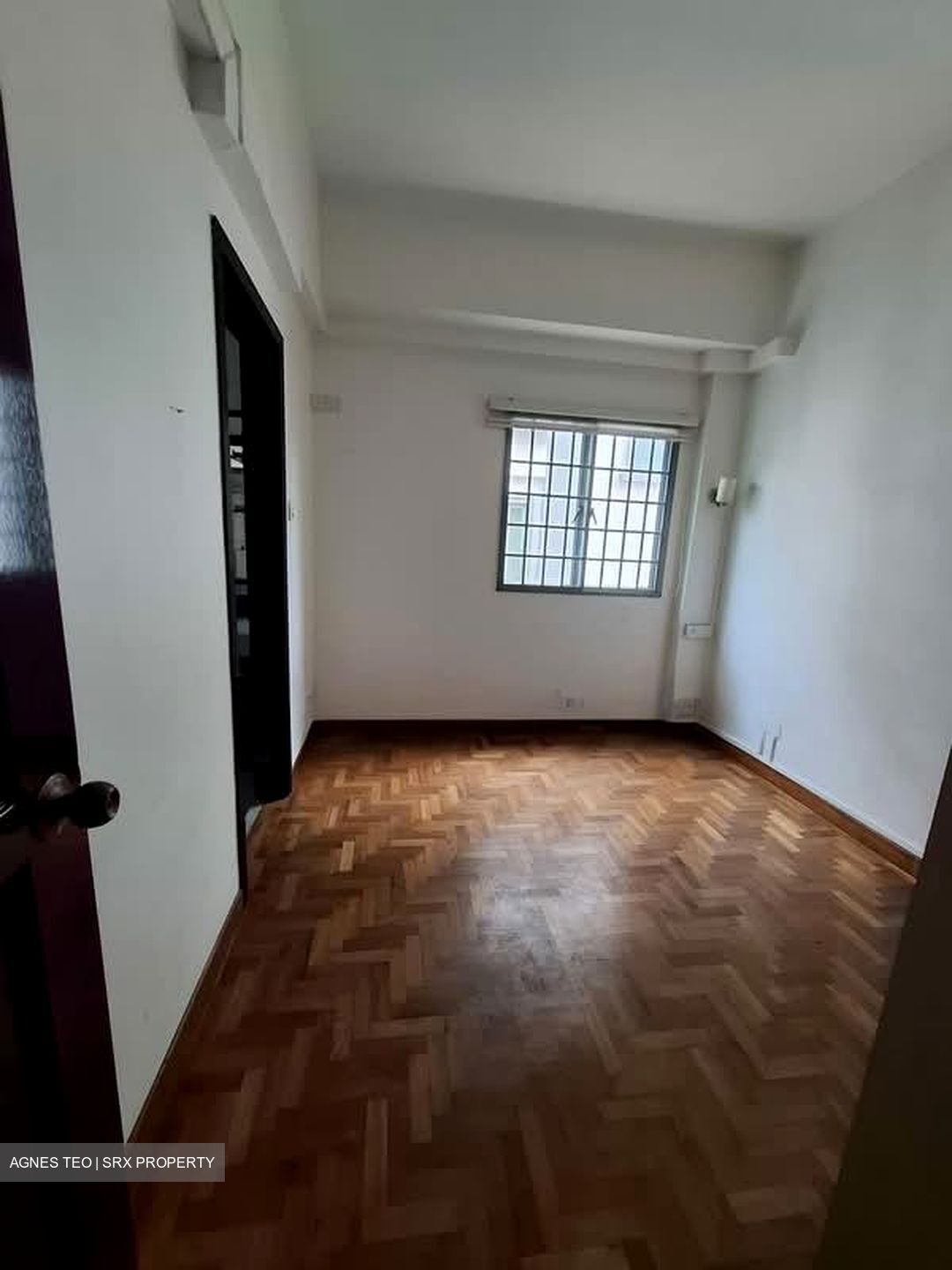 Westwood Crescent (D22), Terrace #572236171